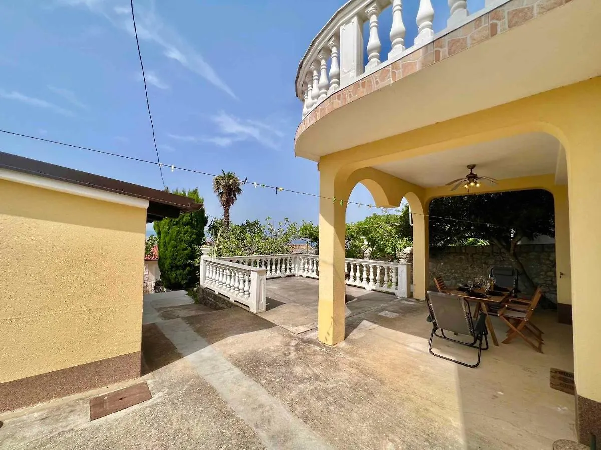 Holiday Home In Dramalj 45038 Croacia